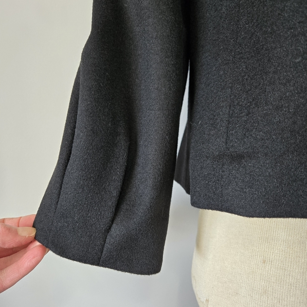 TOBIAS NWT 100% Wool Cropped Black Women's Jacket. Size 2 - Picture 8 of 16